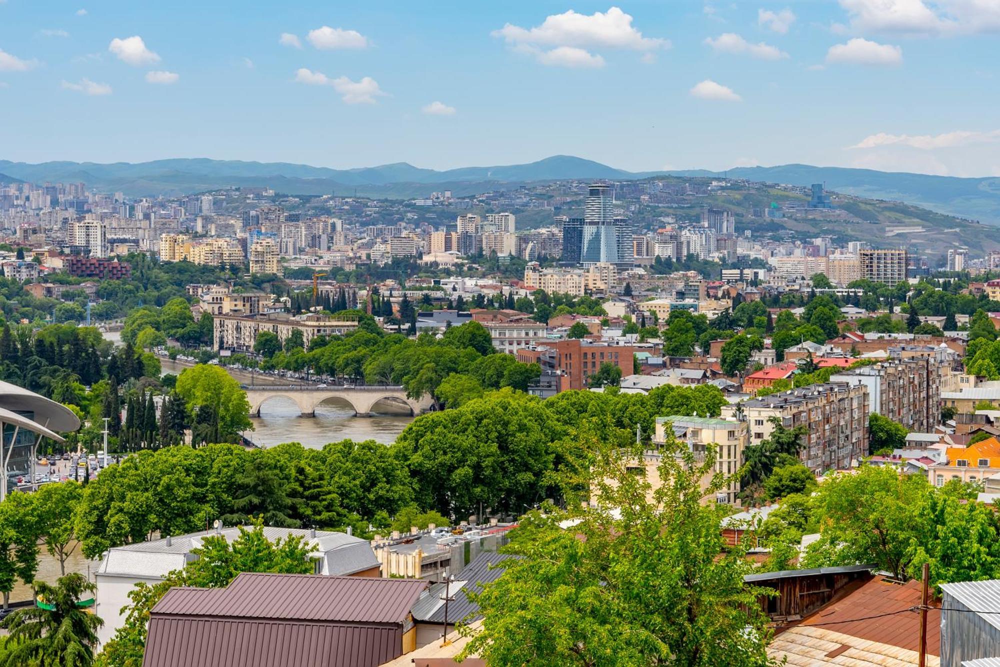 Iris Hotel Tbilisi Eksteriør bilde